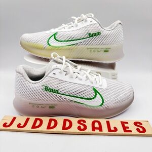 Nike Air Zoom Vapor 11 HC Tennis Shoes White Green DR6965-102 Women’s Size 8.5